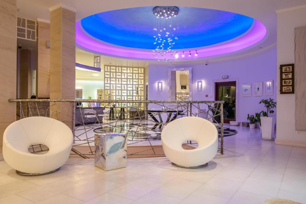 Posezení v ubytování La Mer Deluxe Hotel & Spa