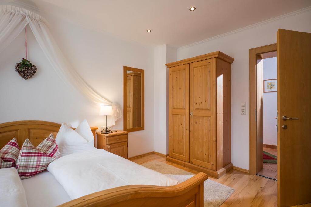 Postel nebo postele na pokoji v ubytování Haus Mader