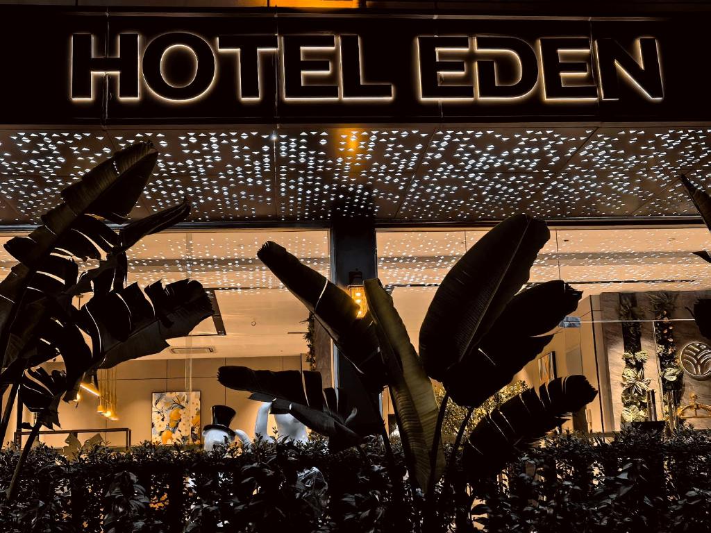 a building with a lot of traffic lights in front at Hotel Eden24 Novembre in Kinshasa