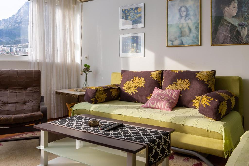 Edita Apartment - Town Centre, Private Parking