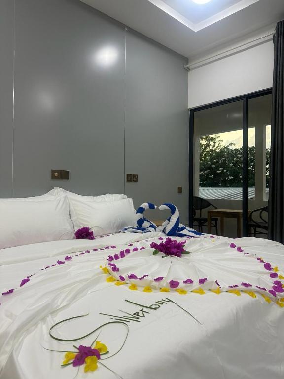 Silver Bay Kamadhoo - View 28