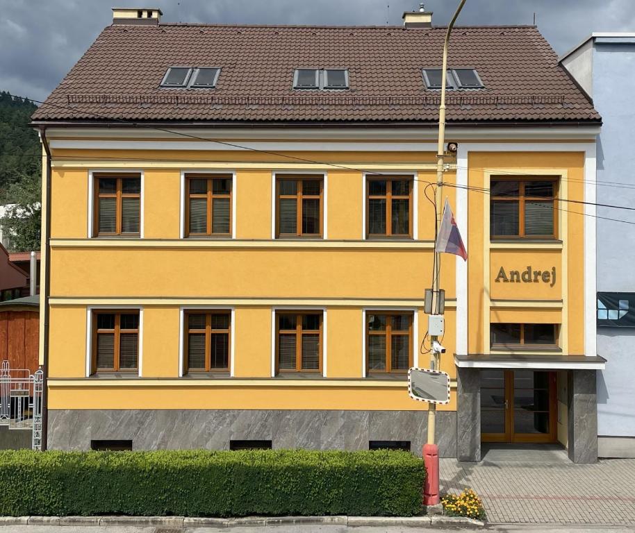 Budova, kde se penzion nachází
