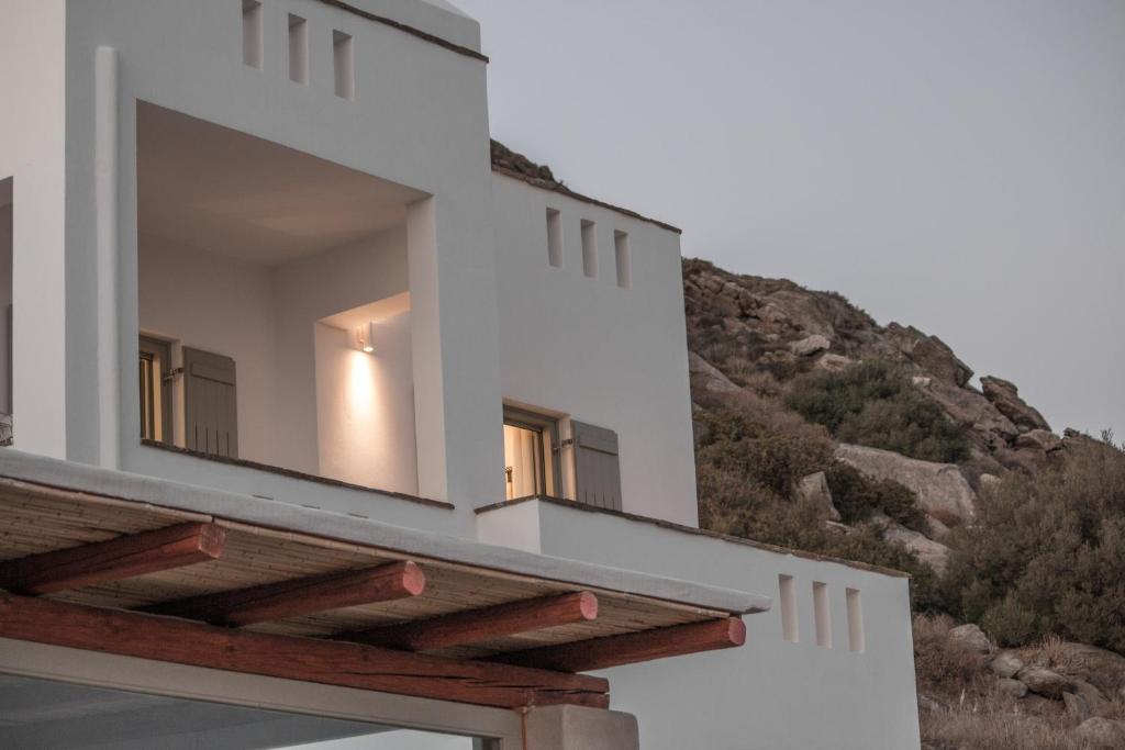 Halcyon Suites and Villas Naxos - 17