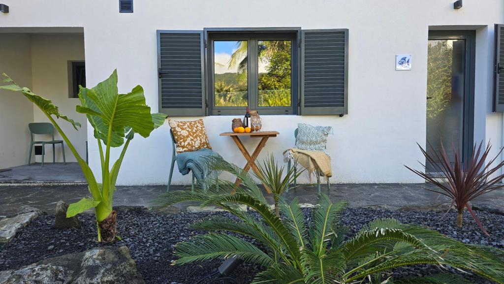 Vulcânica - Boutique Suites in Furnas São Miguel - Suite With Garden View