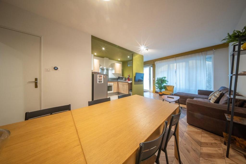 Le Vauban 32 Bel appartement pour 8 personnes en centre-ville – photo 4
