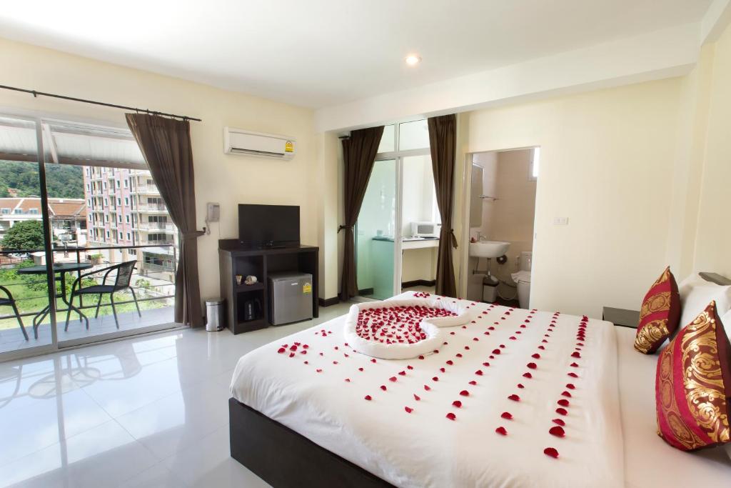 The Elegant Patong - Resim 36