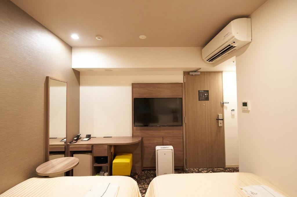 Gallery image of this property