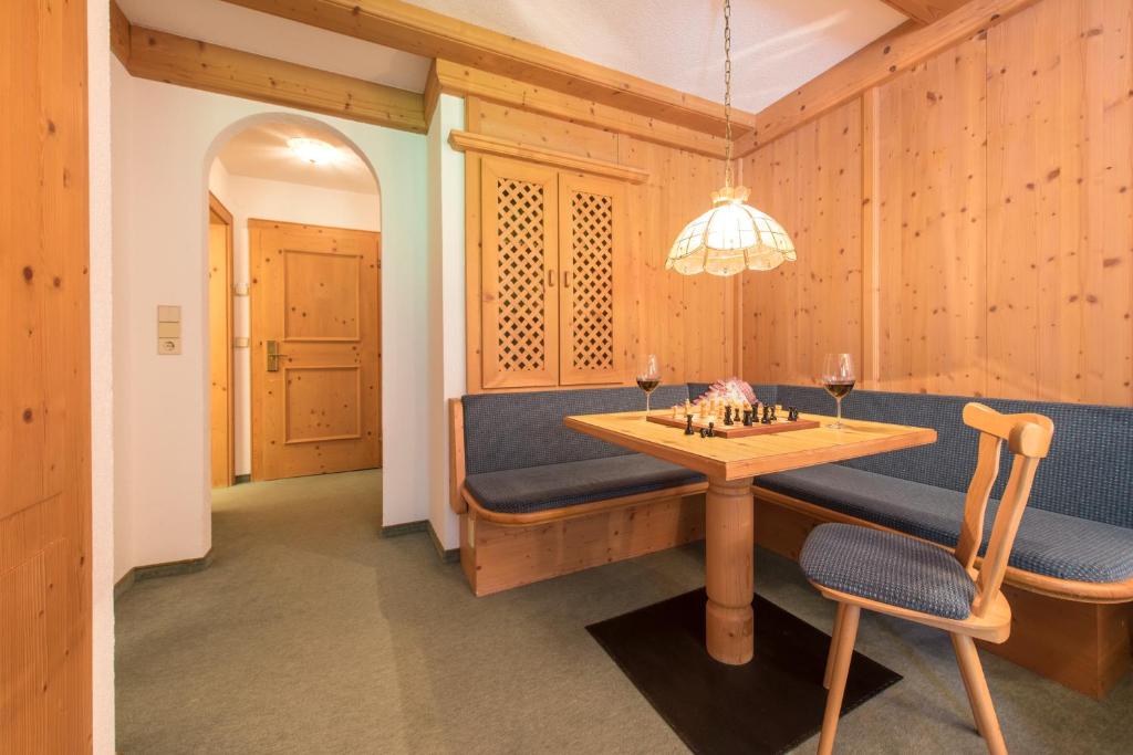 Posezení v ubytování Landhotel Älpili