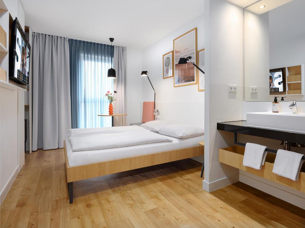 smartments Mannheim Hauptbahnhof - Two Adjacent Studio Apartments For Families