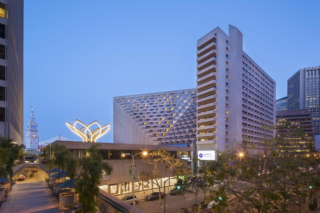 Hyatt Regency San Francisco - Housity