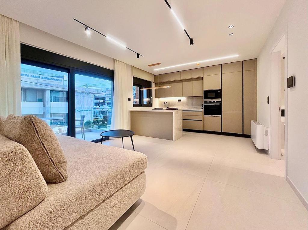 Athenian Riviera Hideaway, 1 BR in Glyfada