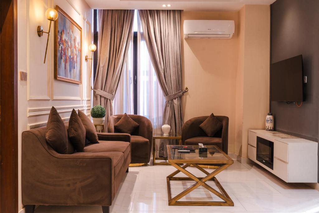 Pavilion Suites - Premium Hotel in Bahria Town - Suite Familiar