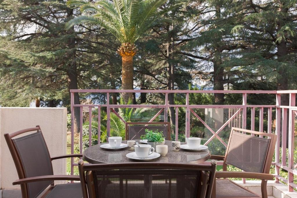 Cosy Francia - Terrasse, Piscine, parking, clim