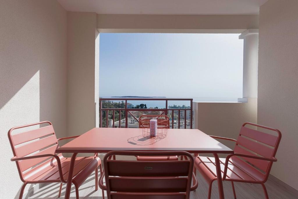 Bella Vista - Piscine, vue mer, parking, clim