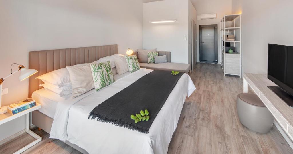Gava Waterman Milna Resort – All Inclusive - Deluxe Double Or Twin Room