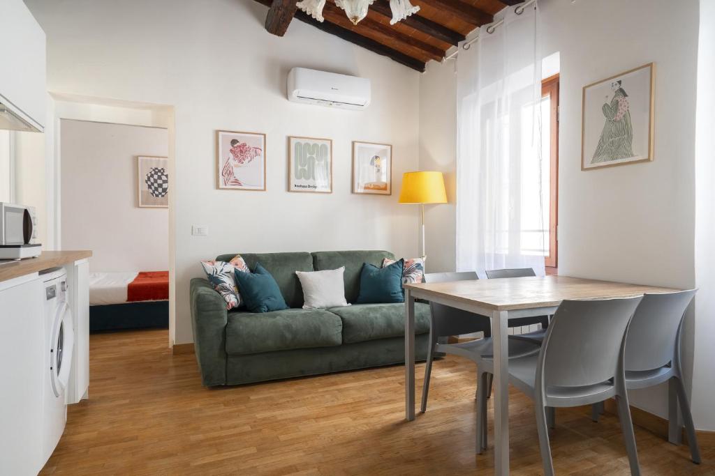 Moro Apartment