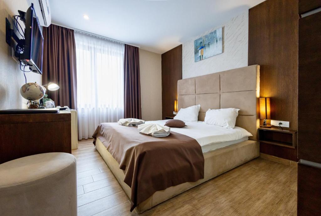 Hotel Crystal - Habitación Doble