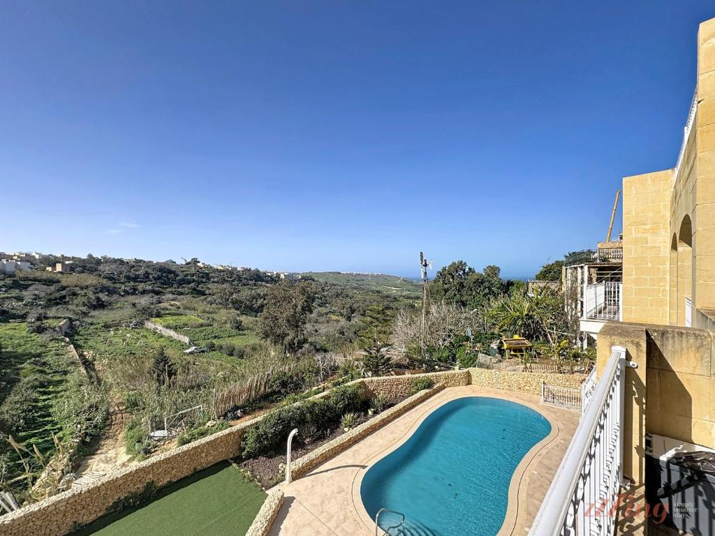 Scenic Gozo Apartment & Shared Pool