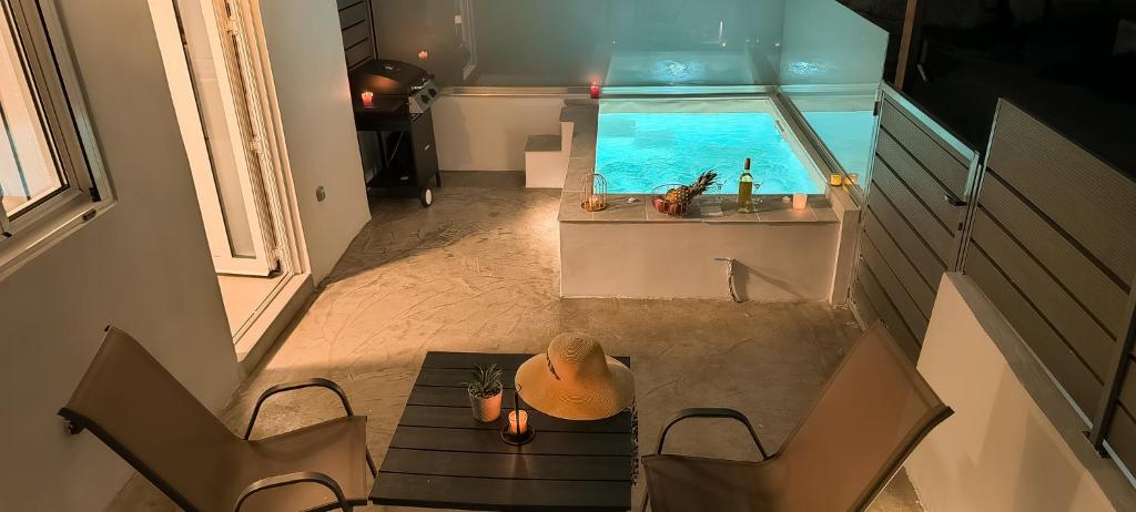 Cozy Apartment private plunge pool- Fiber Internet - Private Parking