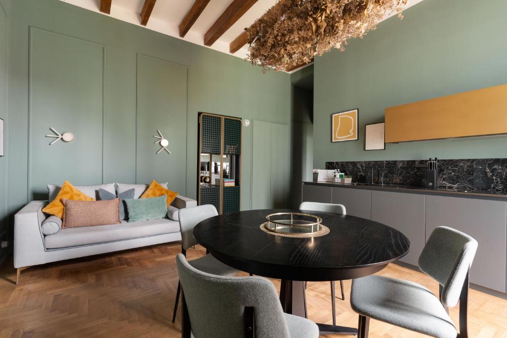 Brera Apartments in Castillia 24