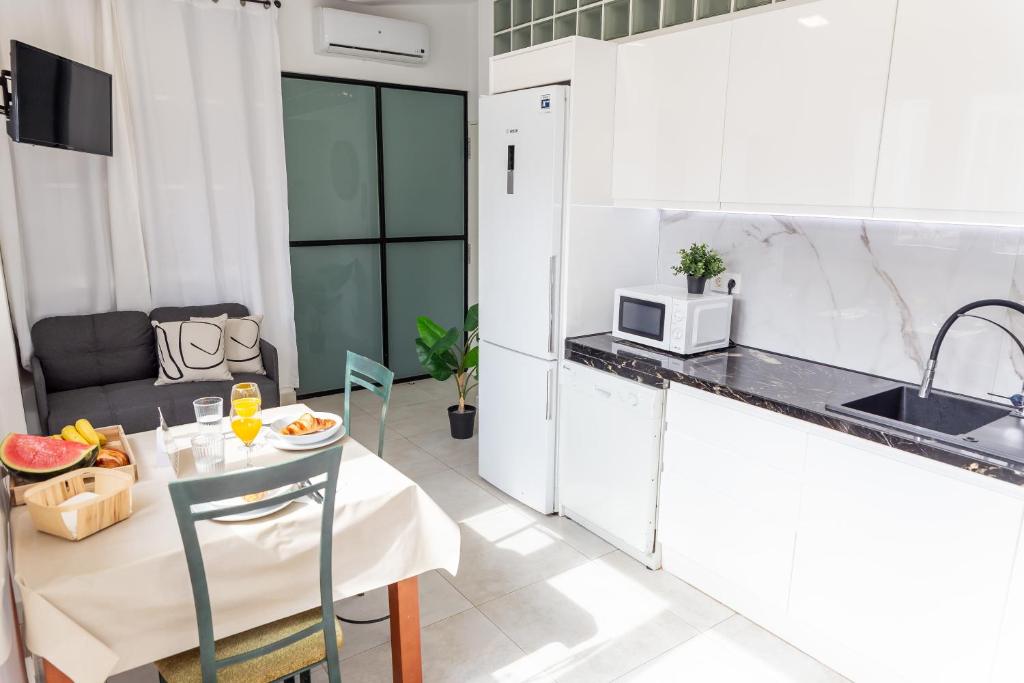 Jara Premium Apartments ! - Housity
