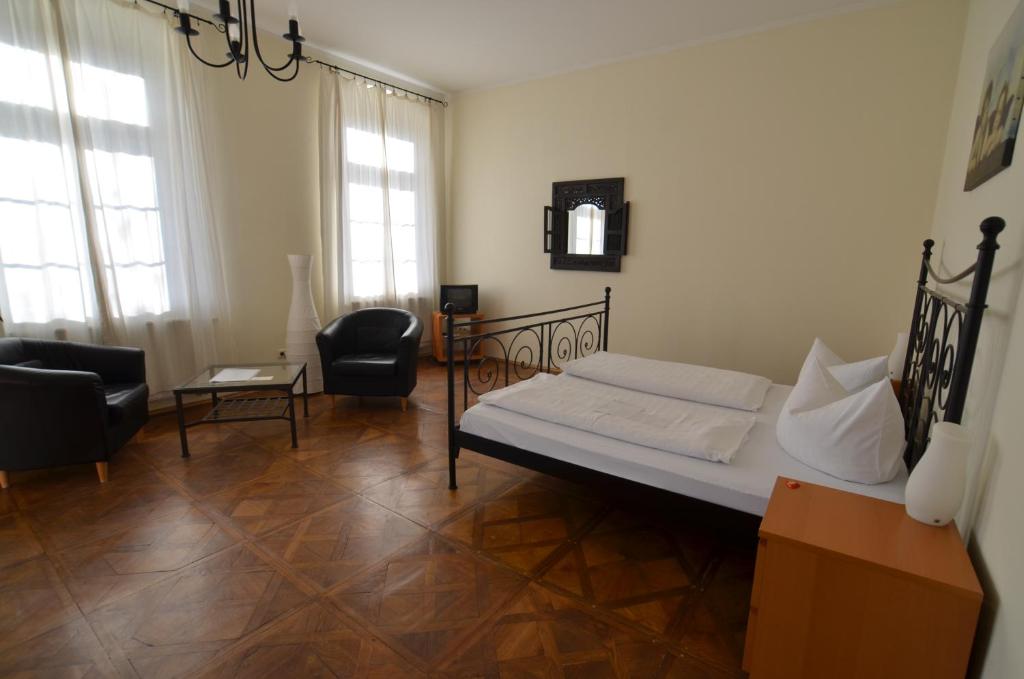 Gästehaus Villa Seraphinum - Resim 17