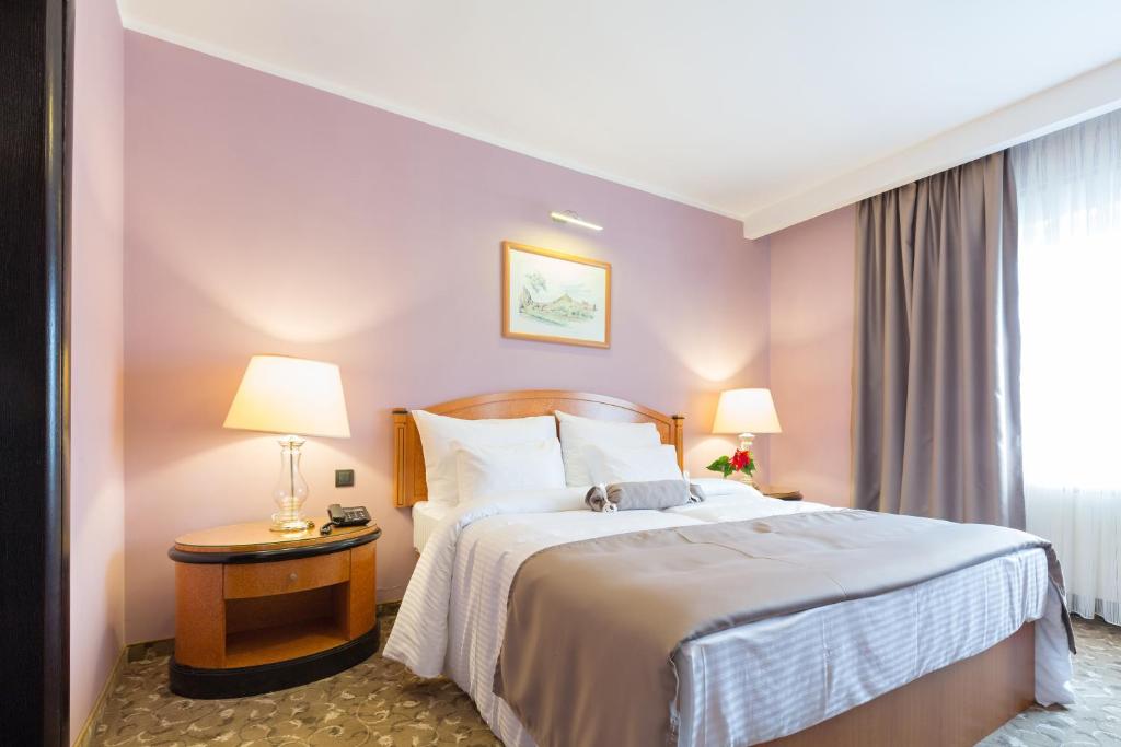 Hotel Sterling Garni - Standaard Tweepersoonskamer