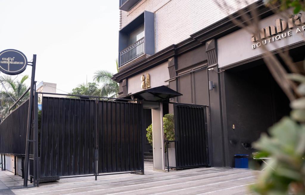 Ambiance Boutique Art Hotel Lahore