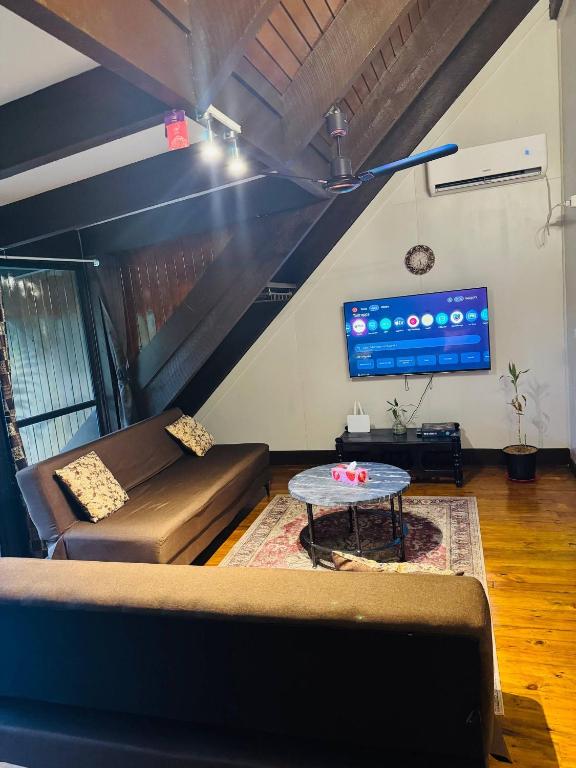 Mirz accomodation FJ