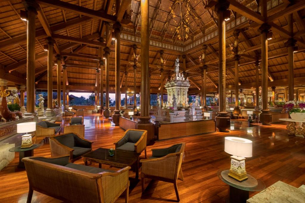 Restaurace v ubytování Ayodya Resort Bali