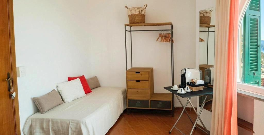 Ai Canarbin - colline di Lerici - Double Room With Private External Bathroom