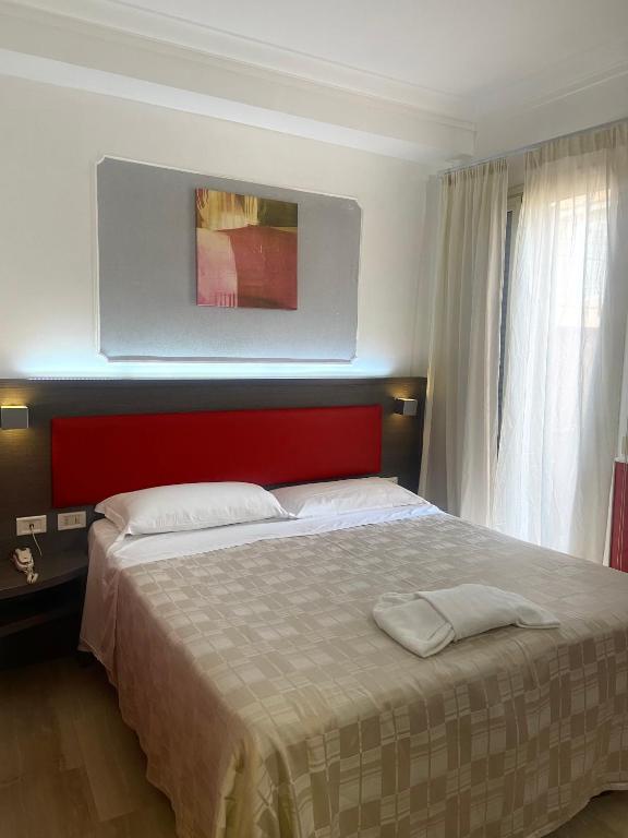Hotel Center 2 - Double Or Twin Room With Balcony