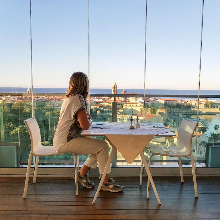 Een balkon of terras bij Hotel Catalunya