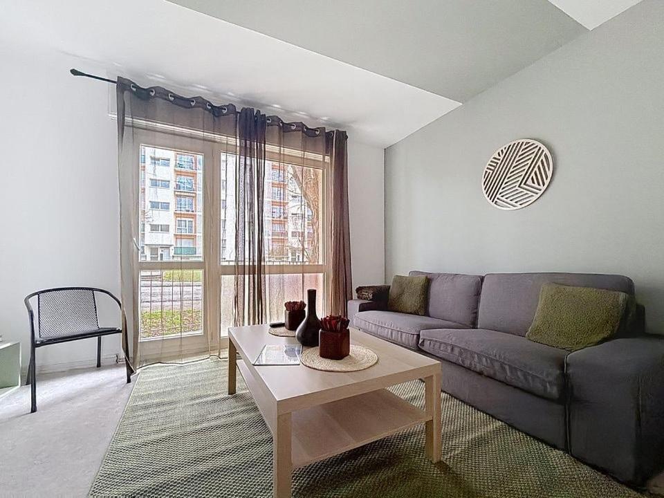 Appartement calme avec 2 chambres parking gratuit – photo 1