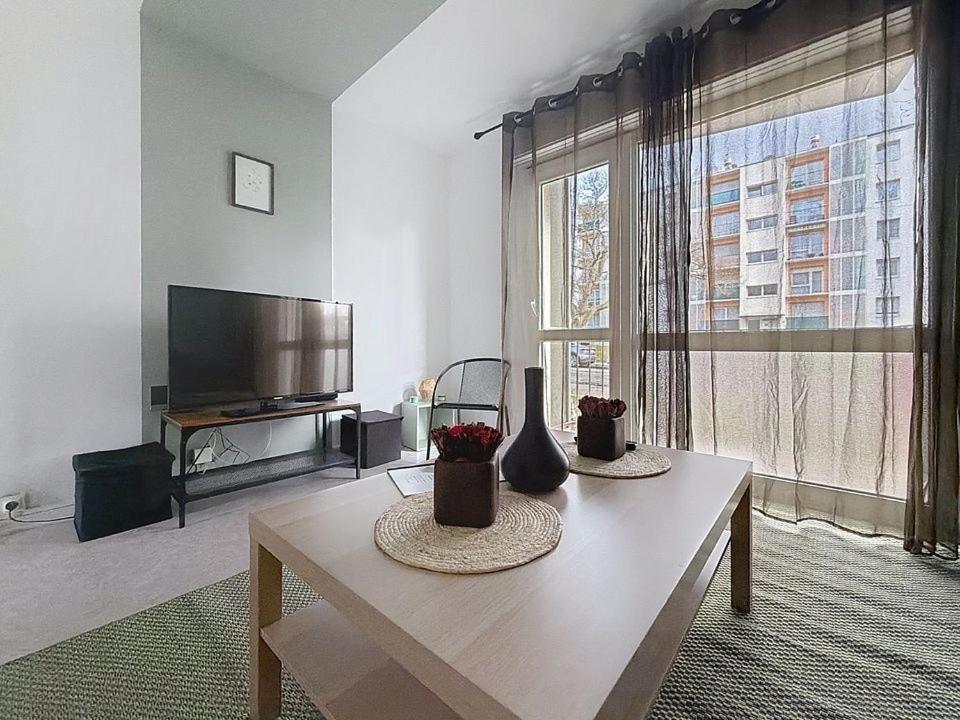 Appartement calme avec 2 chambres parking gratuit – photo 9