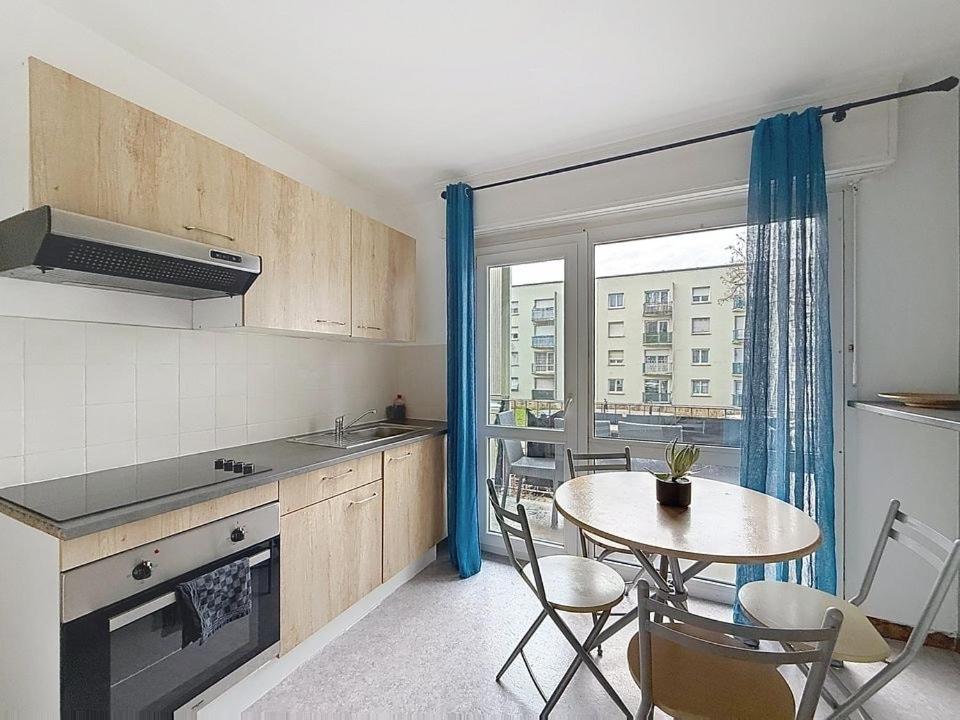 Appartement calme avec 2 chambres parking gratuit – photo 4