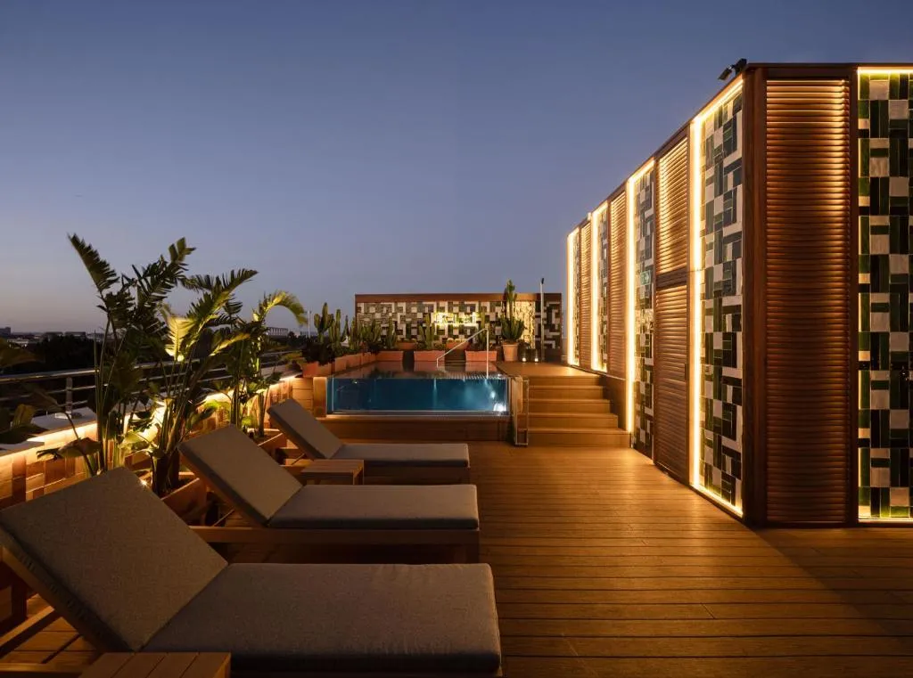 ÉCLAT Collection - City Center - POOL and PRIVATE FREE PARKING