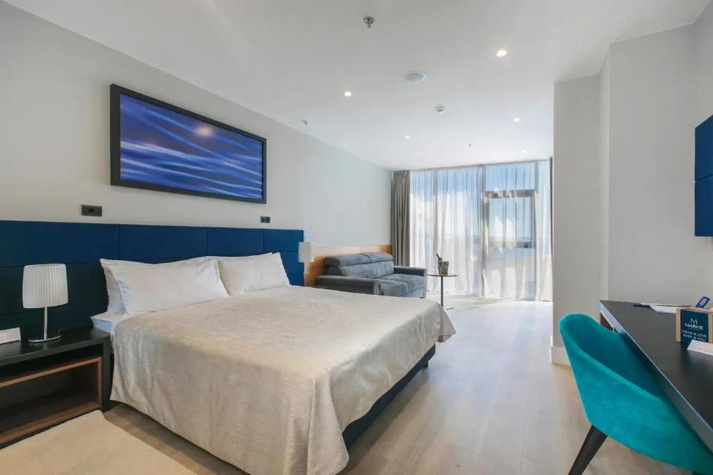 Deluxe Double Room Sea Side