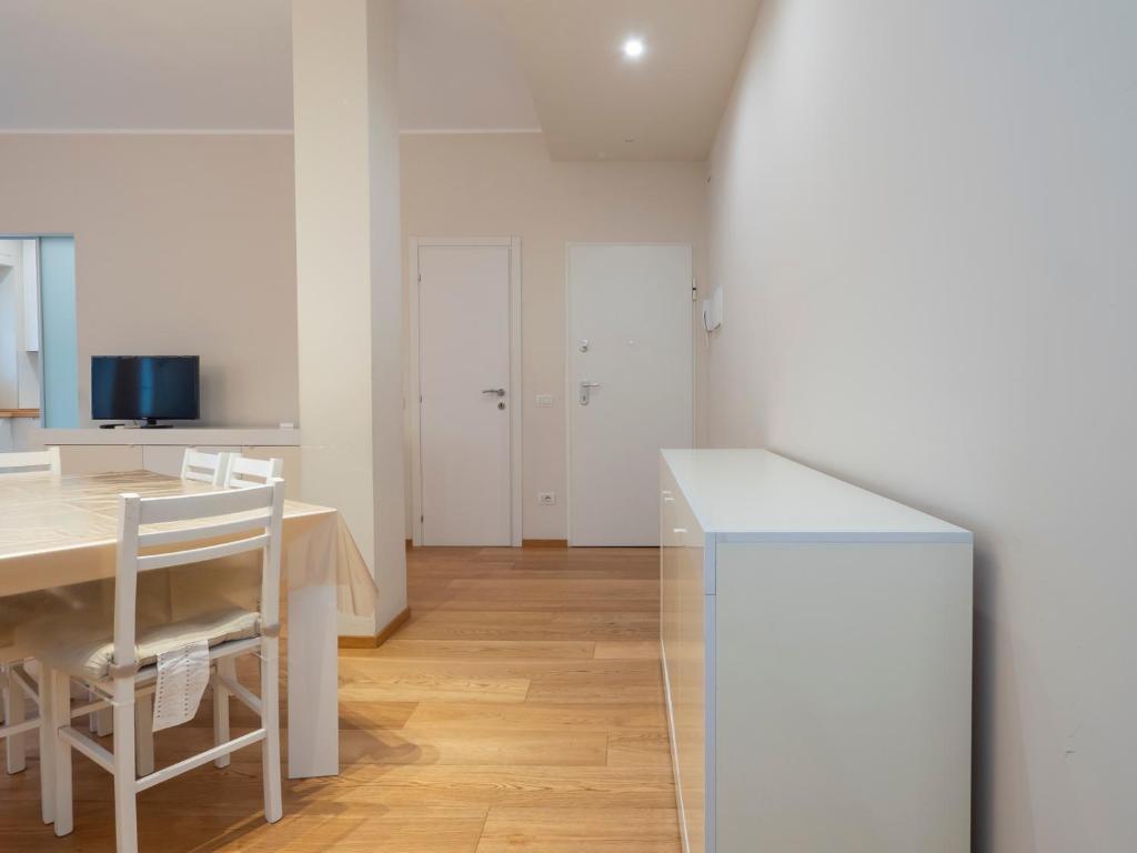 I Host Apartment - Nazario Sauro 14
