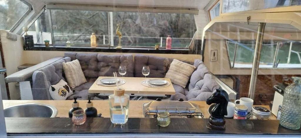 Bateau Nuit sur la Marne