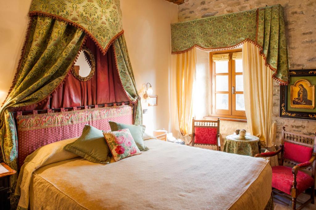 Hotel Castello Di Sinio - Suite Junior De Lujo