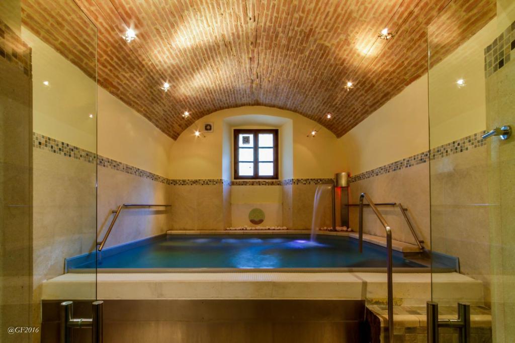 San Pietro Sopra Le Acque Resort & Spa