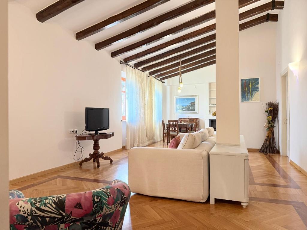 Dream House - Villa con giardino e piscina