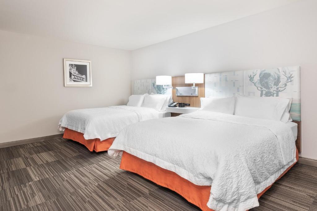 Hampton Inn & Suites Atlanta Buckhead Place - 