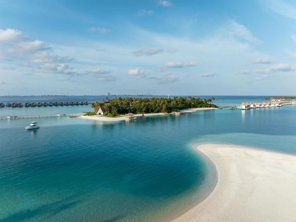 فضای داخلی SAii Lagoon Maldives, Curio Collection By Hilton در ماله - تصویر ۳