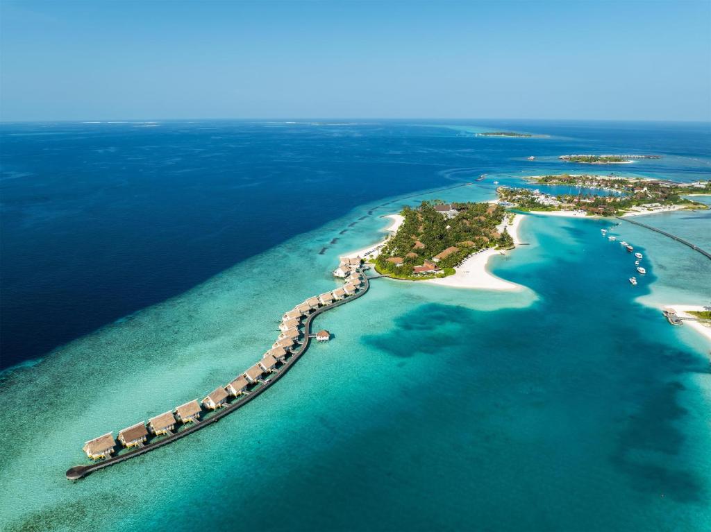 SAii Lagoon Maldives, Curio Collection By Hilton در ماله