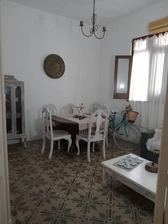 CR de RALLY 2026, Casa completa con todas las comodidades