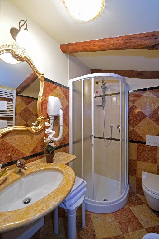 Koupelna v ubytování Hotel Città Di Milano