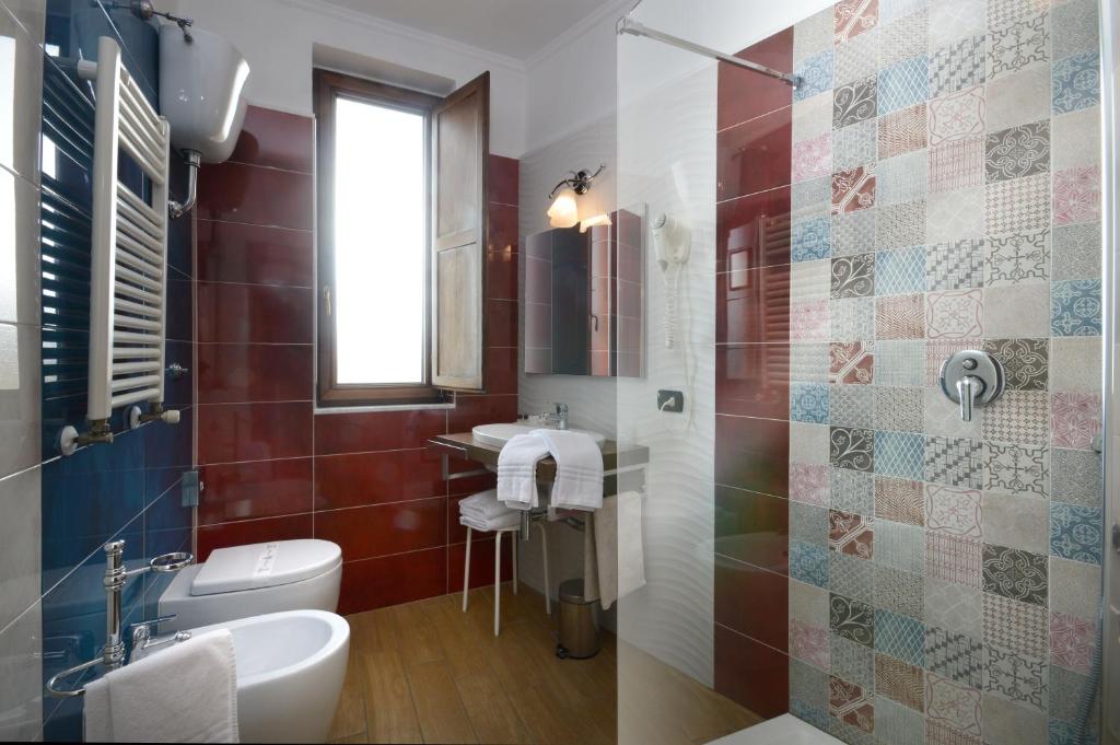 Koupelna v ubytování Pinto-Storey Hotel