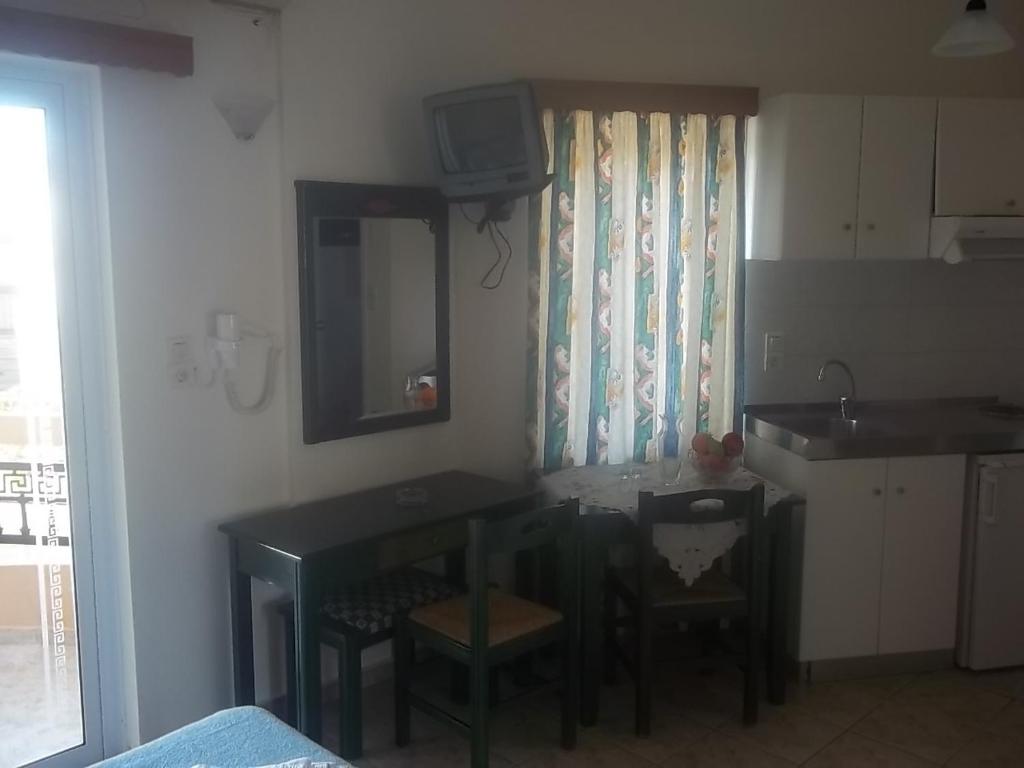 Kuchyň nebo kuchyňský kout v ubytování Meandros